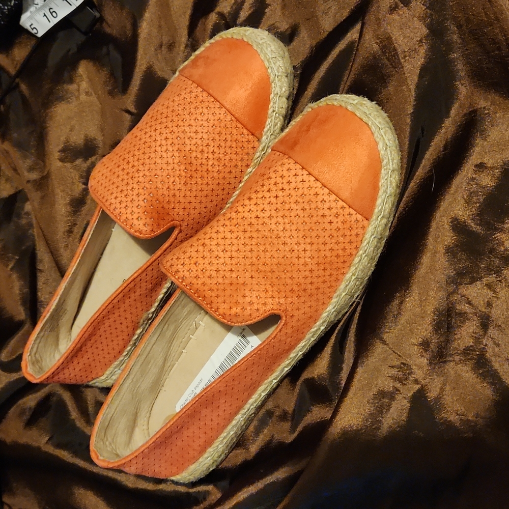CHARTER CLUB salmon slip ons